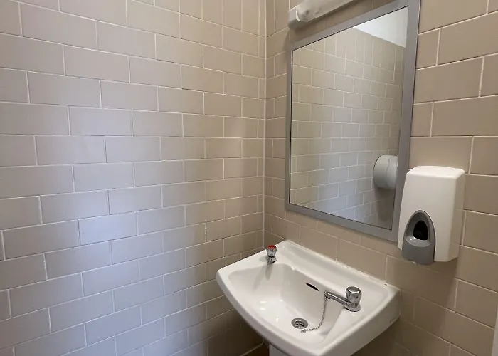 Leevin George Auberge de jeunesse