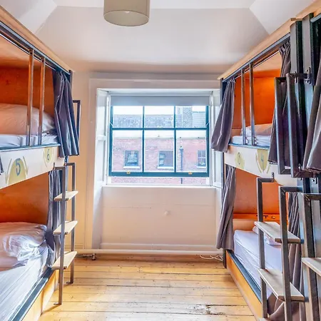 Leevin George Hostel Dublin