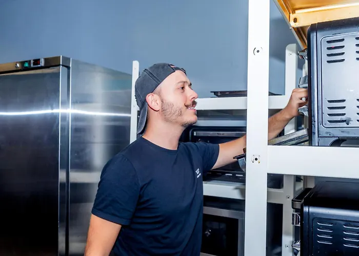 Leevin George * Дублин