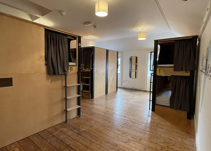 Leevin George * Дублин