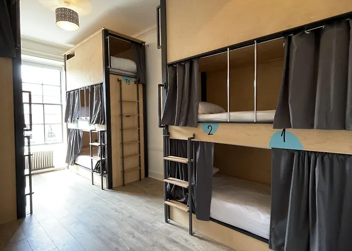 Leevin George * Дублин