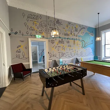 Leevin George Albergue